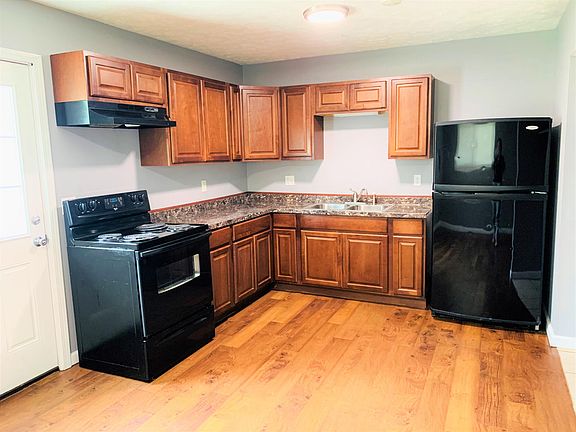 2nd image of 2711 Lincoln Ave