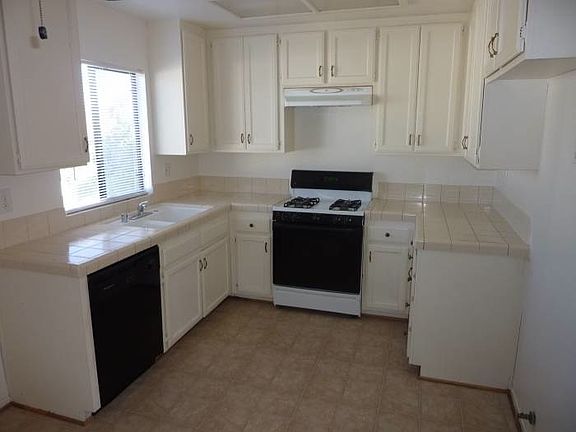 3rd image of 13001 Florwood Ave APT C