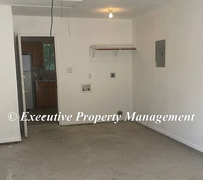 1140-1142 County Road 4804 — Photo 6