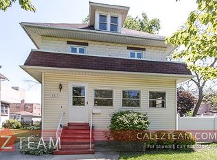 3333 Kenilworth Ave, Berwyn, IL 60402