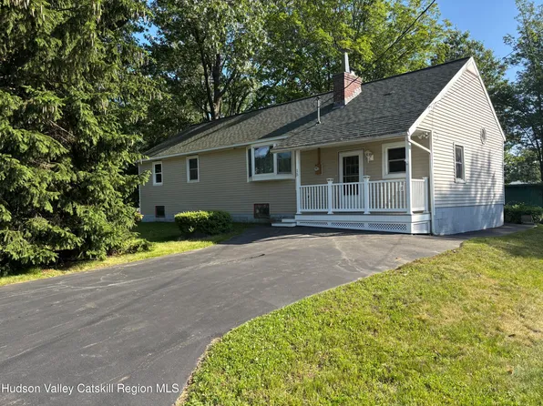 15 Merrill Street, Colonie, NY 12205
