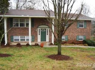 8408 San Marcos Dr, Knoxville, TN 37938