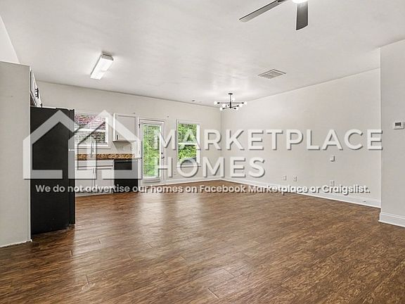 5th image of 835 Johnson St
