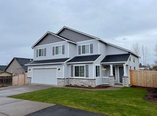 708 Stewart Dr, Molalla, OR 97038
