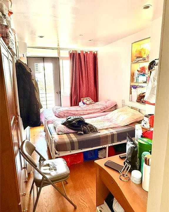 2nd image of 4711 8th Ave APT 5A