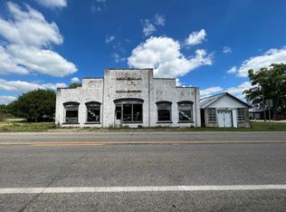 104 N Maple St, Dana, IN 47847