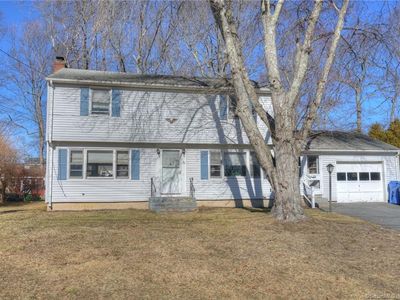 65 Hilltop Rd, Groton, CT, 06355