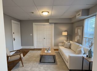 107 Granite St APT 5, Worcester, MA 01604