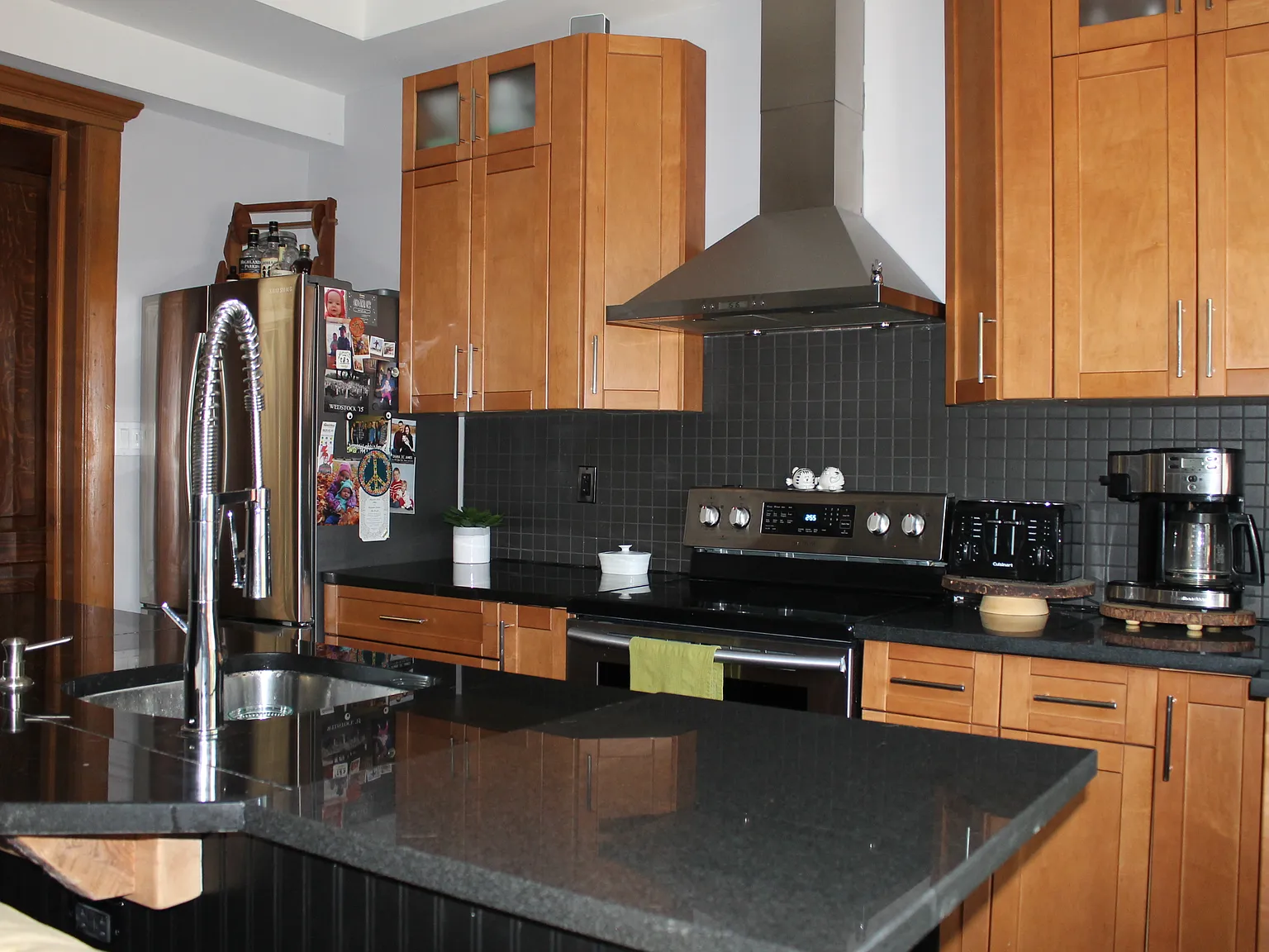 211B Paisley Street — Photo 2