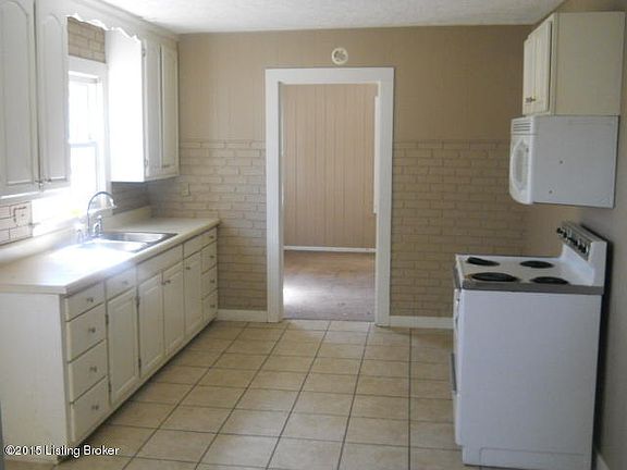 5th image of 2228 McConnell Ave