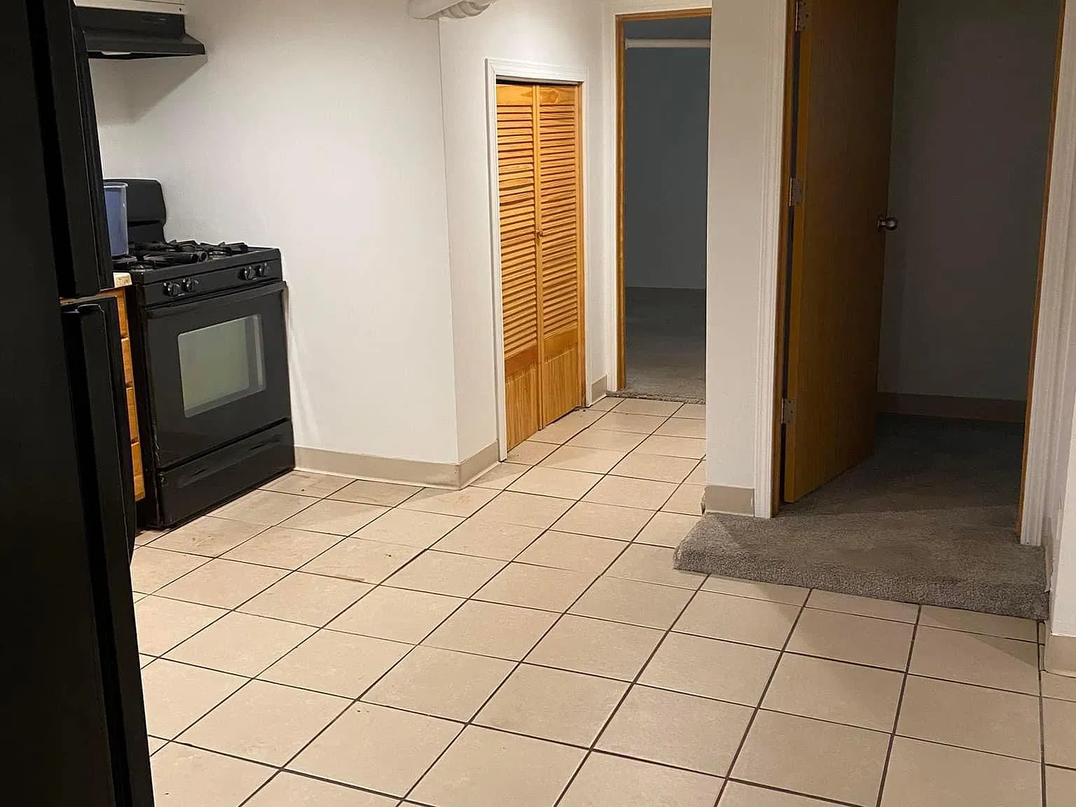 2 bed, 750 sqft, $1,100 — Photo 1