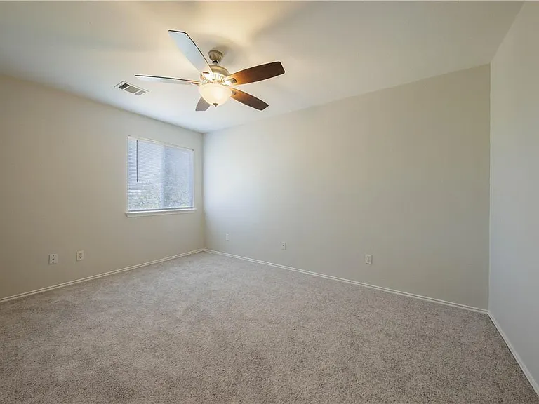 2905 Rainy River Dr — Photo 23