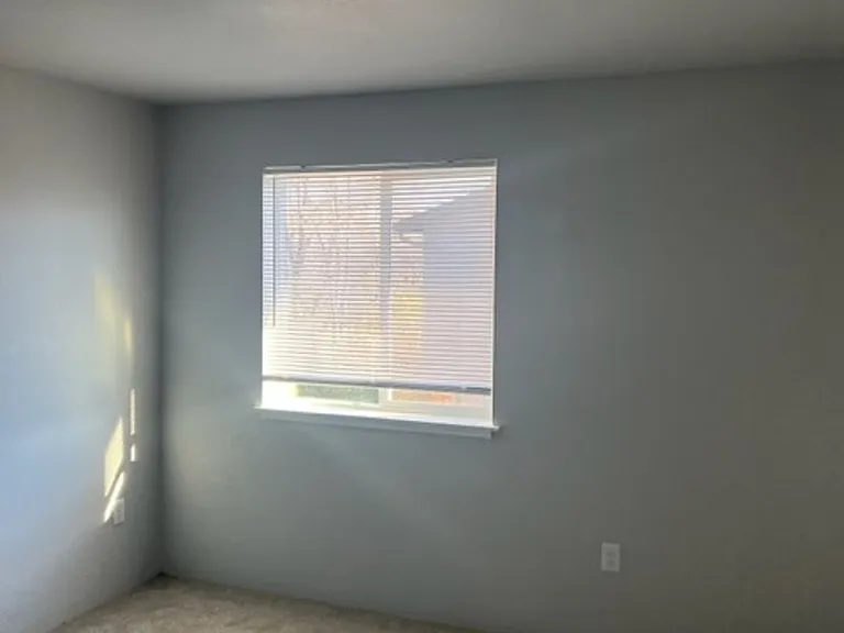 610 E Main St #3D — Photo 27