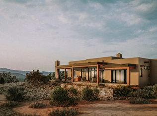 5 Via Palomita, Santa Fe, NM 87506