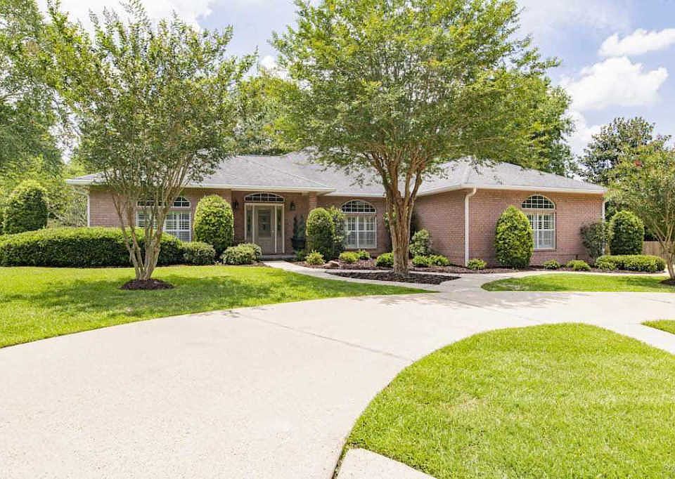 1st image of 9085 Ashville Dr