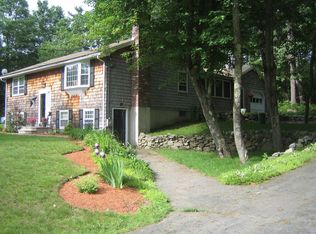 223 Mammoth Rd, Pelham, NH 03076