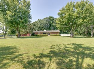 1075 Batson Mill Rd, Charlotte, TN 37036