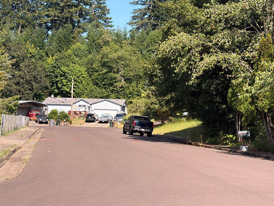 2nd image of 4700 Airport Rd