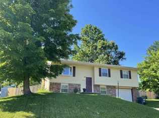 625 N Robin Dr, Ellettsville, IN