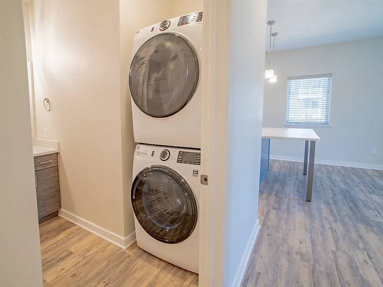 Pines45 Apartments — Photo 12