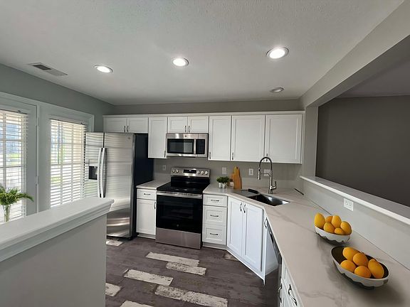 5th image of 145 Wimbledon Way #145