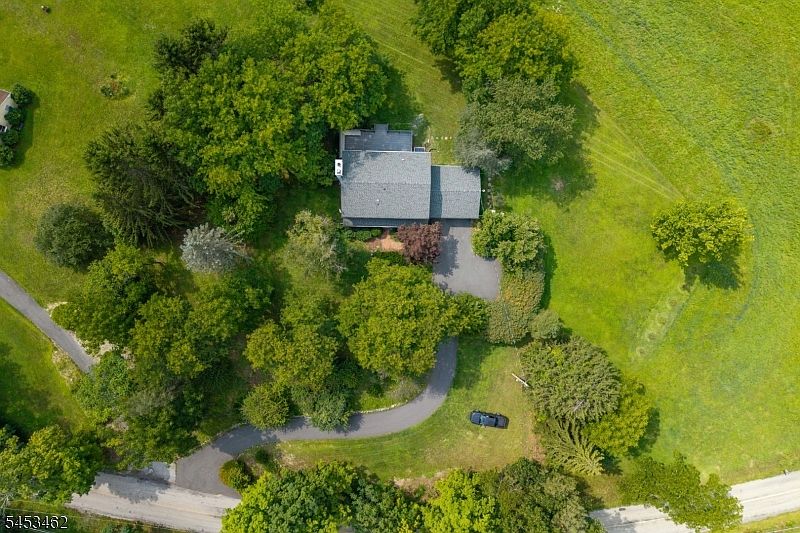 1st image of 168 Fredon Marksboro Rd