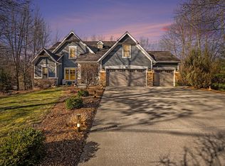 9299 Bay Harbor Ct NE, Rockford, MI 49341