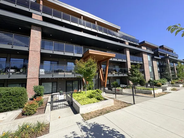 135 Haliburton St #506N, Nanaimo, BC V9R 4V9