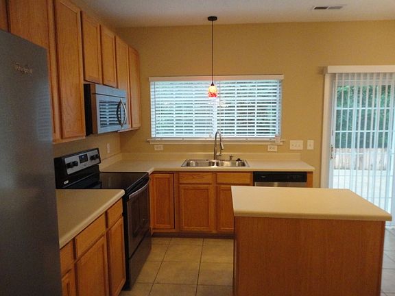 5th image of 1141 Briarwood Dr