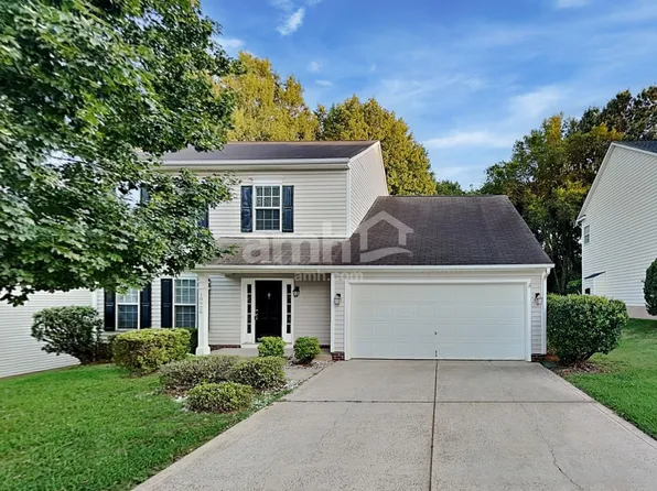 10928 Harringham Ln, Charlotte, NC 28269