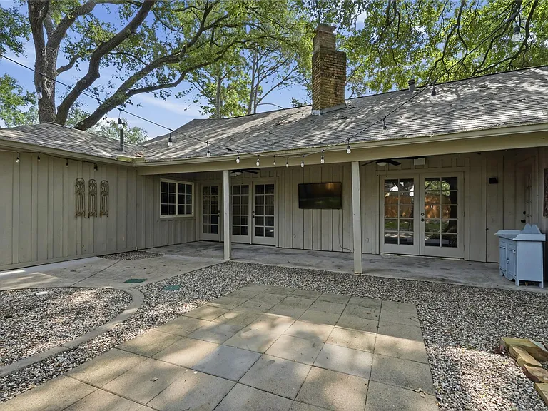 12435 Kimberley Ln — Photo 23