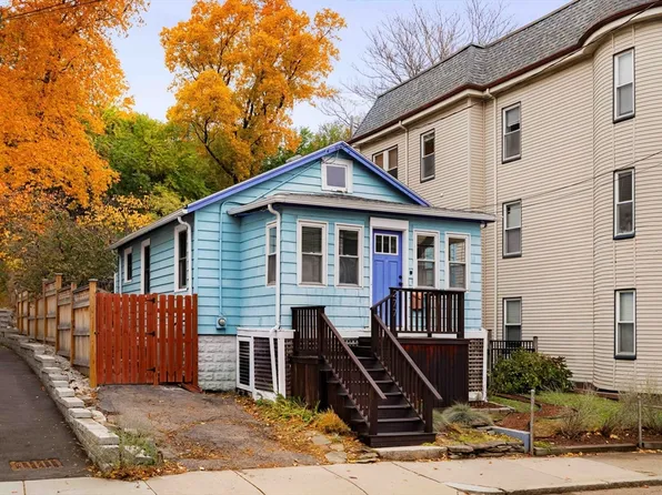 277 Lamartine St, Jamaica Plain, MA 02130