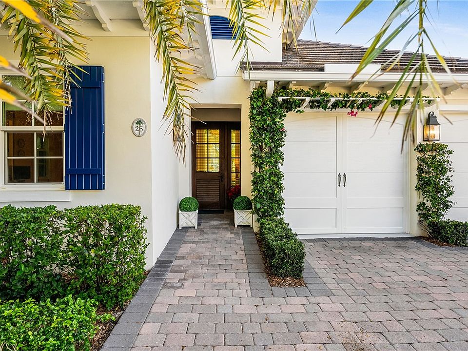 1st image of 25 Plumbago Ln