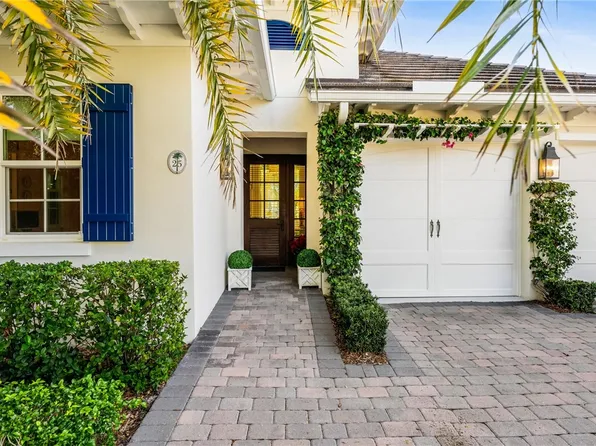 25 Plumbago Ln, Indian River Shores, FL 32963