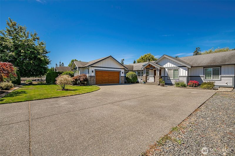 2nd image of 8255 Snohomish Road