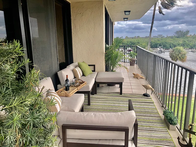 899 Jeffery St #4150 — Photo 6