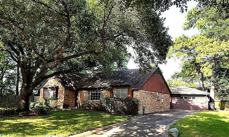 Look at the width of this lot!!