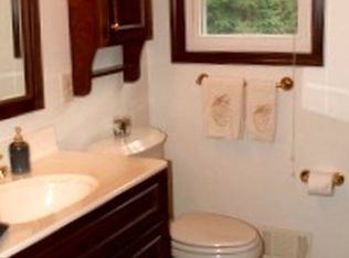 18540 Lohr Rd, Van Buren Twp, MI 48111