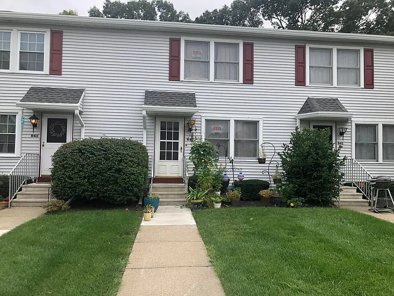 842 Belmont Dr — Photo 27