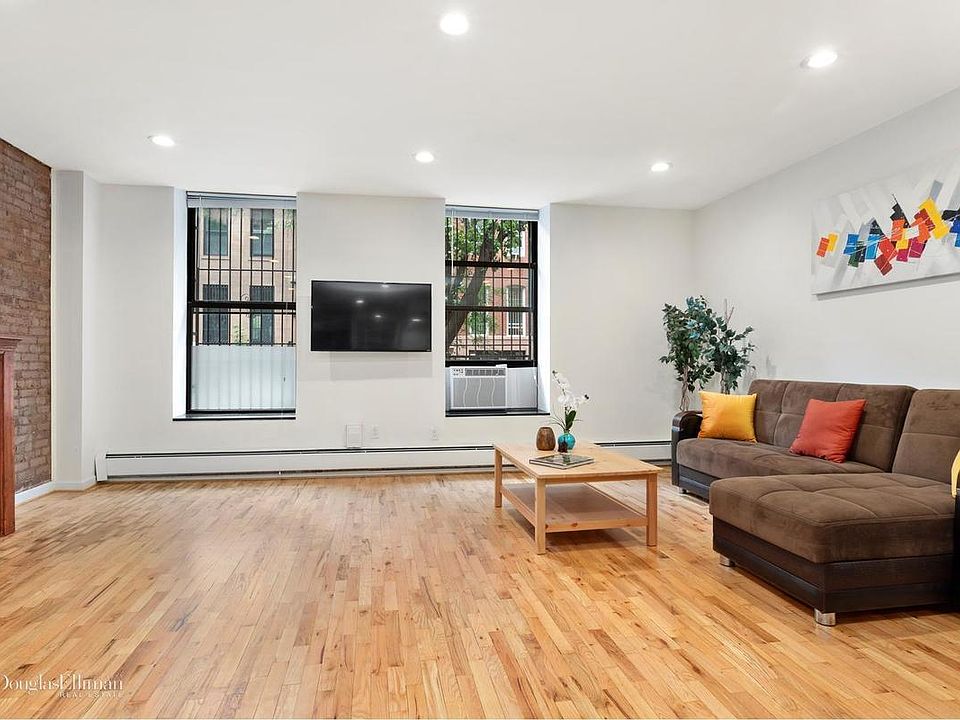 1st image of 446 W 47th St APT 1E