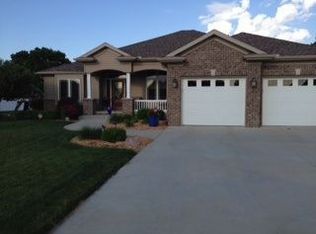 409 Rudin Dr, Clifton, IL 60927