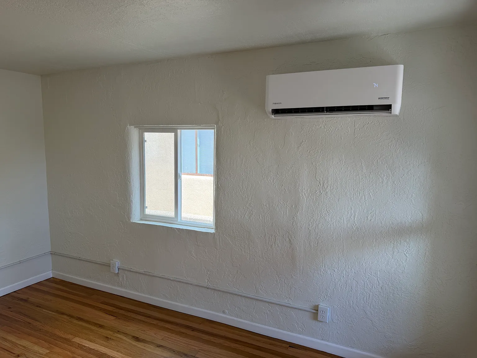 1 bed, 450 sqft, $1,395 — Photo 3