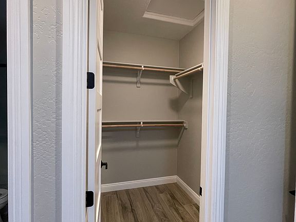 4th image of 2720 E Wildhorse Pl