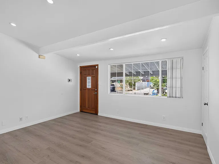 7865 Cantaloupe Ave — Photo 14