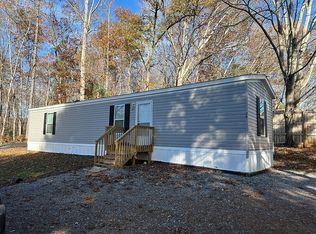 24 Papadidit Ln, Candler, NC 28715