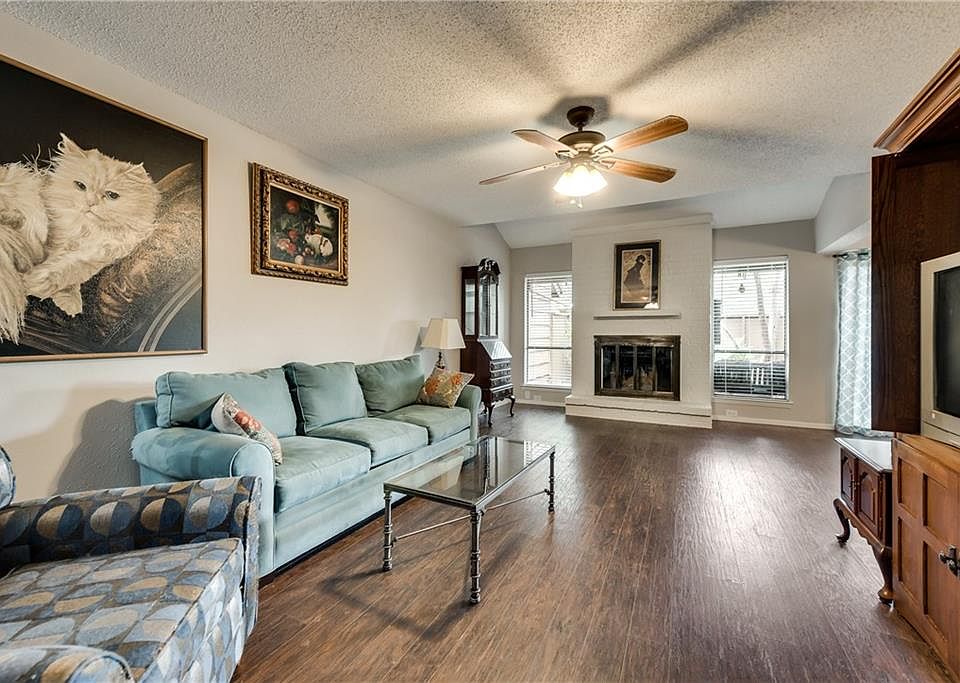 1st image of 3121 Golden Oak