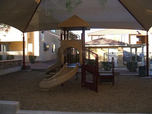 7300 Pirates Cove Rd — Photo 16