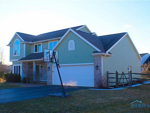 3rd image of 349 Twinbrook Dr