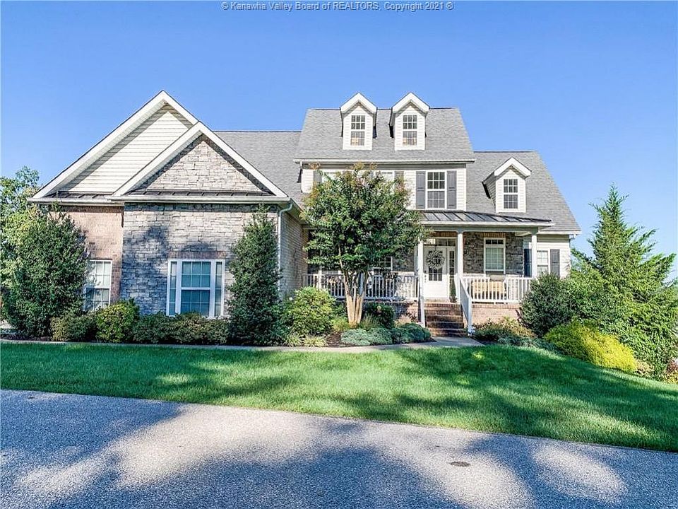 1st image of 26 Castle Pine Ln