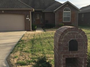 3144 W Melbourne St, Springfield, MO 65810